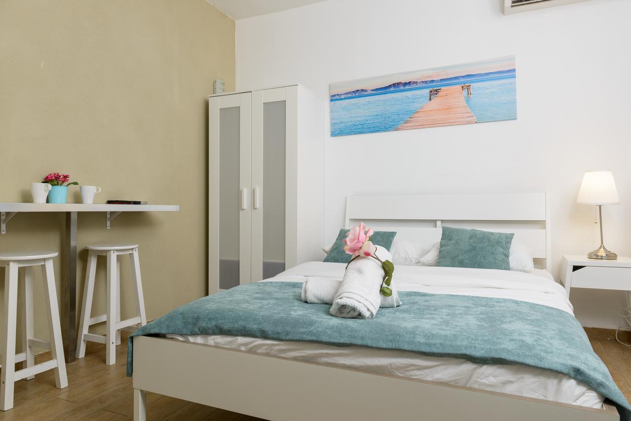 Studio & Apartments On The Beach By Aspentlv Tel-Aviv Kültér fotó